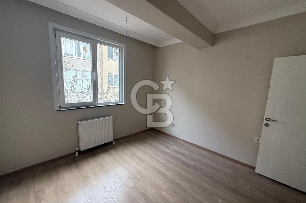 KADIKÖY HASANPAŞA ' DA YENİ BİNA DA 2+1 SATILIK FIRSAT DAİRE