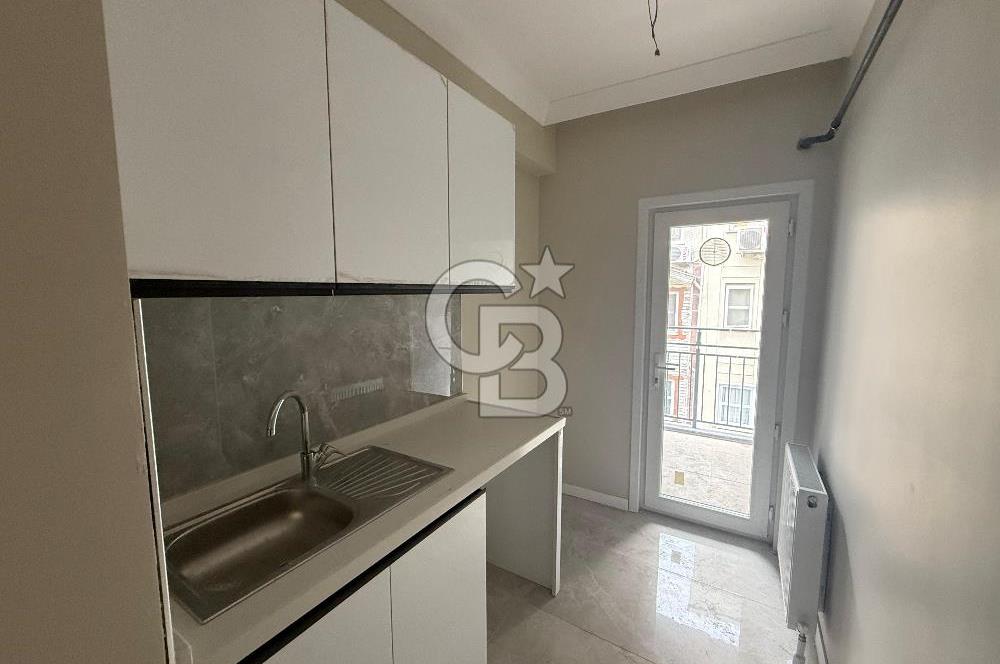 KADIKÖY HASANPAŞA ' DA YENİ BİNA DA 2+1 SATILIK FIRSAT DAİRE