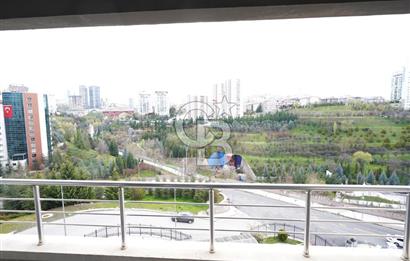 ÇANKAYADA VADİ MANZARALI TRİA REZİDANS'ta 4+1 SATILIK DAİRE