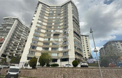 ÇANKAYADA VADİ MANZARALI TRİA REZİDANS'ta 4+1 SATILIK DAİRE