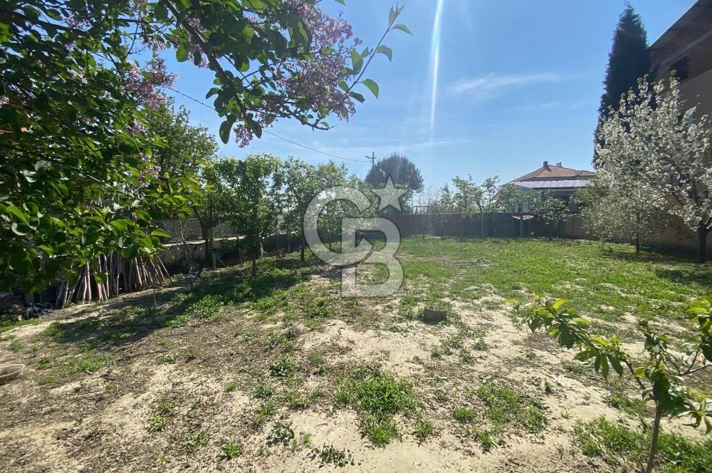 Manisa Karaağaçlı'da Köşe Parsel 3 Kat İmarlı Arsa