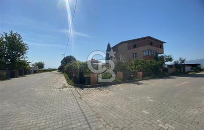 Manisa Karaağaçlı'da Köşe Parsel 3 Kat İmarlı Arsa