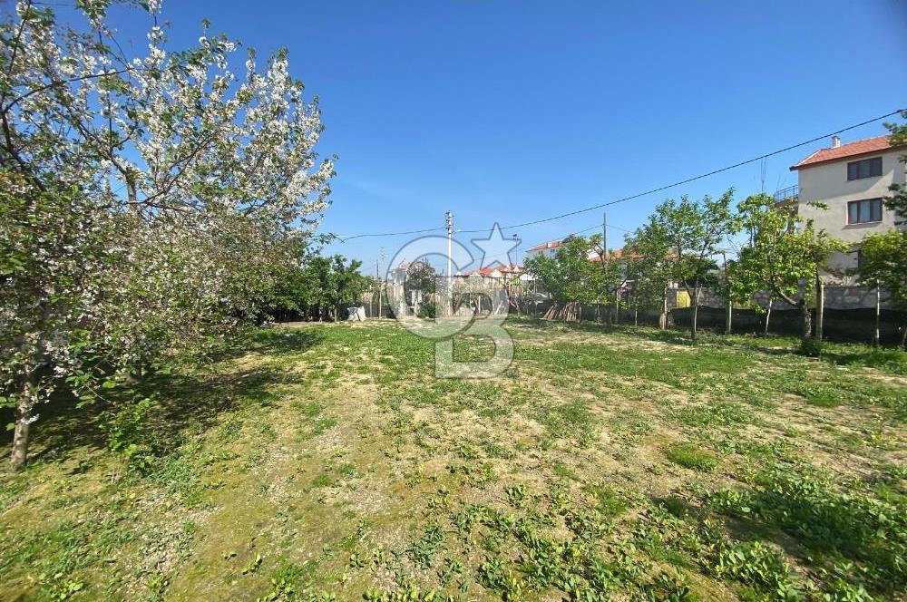 Manisa Karaağaçlı'da Köşe Parsel 3 Kat İmarlı Arsa