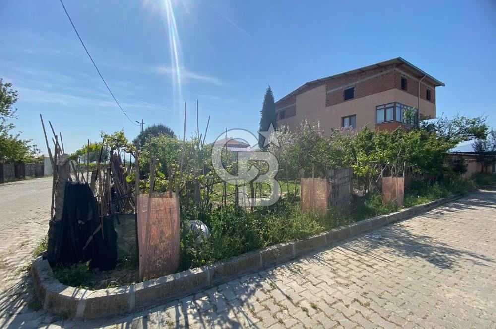 Manisa Karaağaçlı'da Köşe Parsel 3 Kat İmarlı Arsa