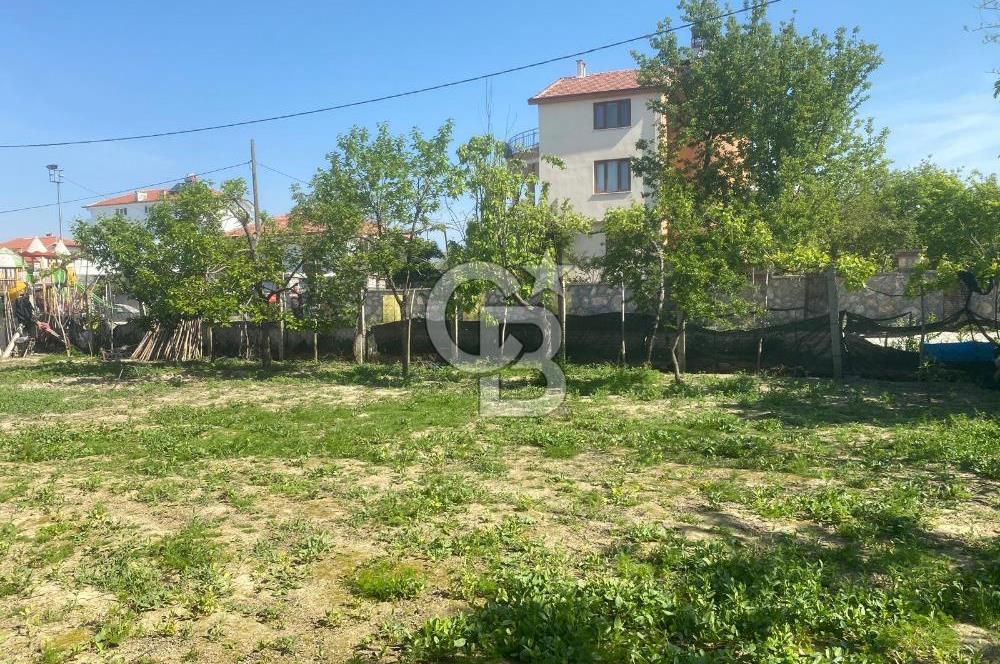 Manisa Karaağaçlı'da Köşe Parsel 3 Kat İmarlı Arsa