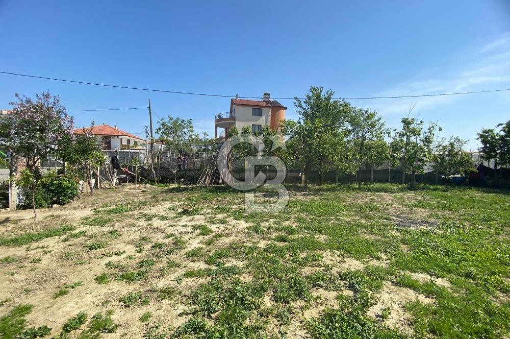 Manisa Karaağaçlı'da Köşe Parsel 3 Kat İmarlı Arsa