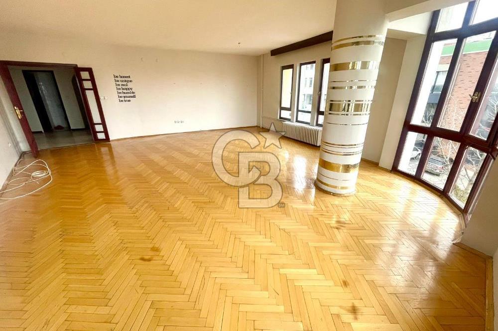 GAZİOSMANPAŞA TURGUTLU SOKAKTA GÜNEY CEPHE 3+1 KİRALIK DAİRE