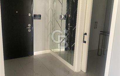 Turgut Özal Bulvarı'nda Satılık 4+1 Lüks Rezidans Dairesi