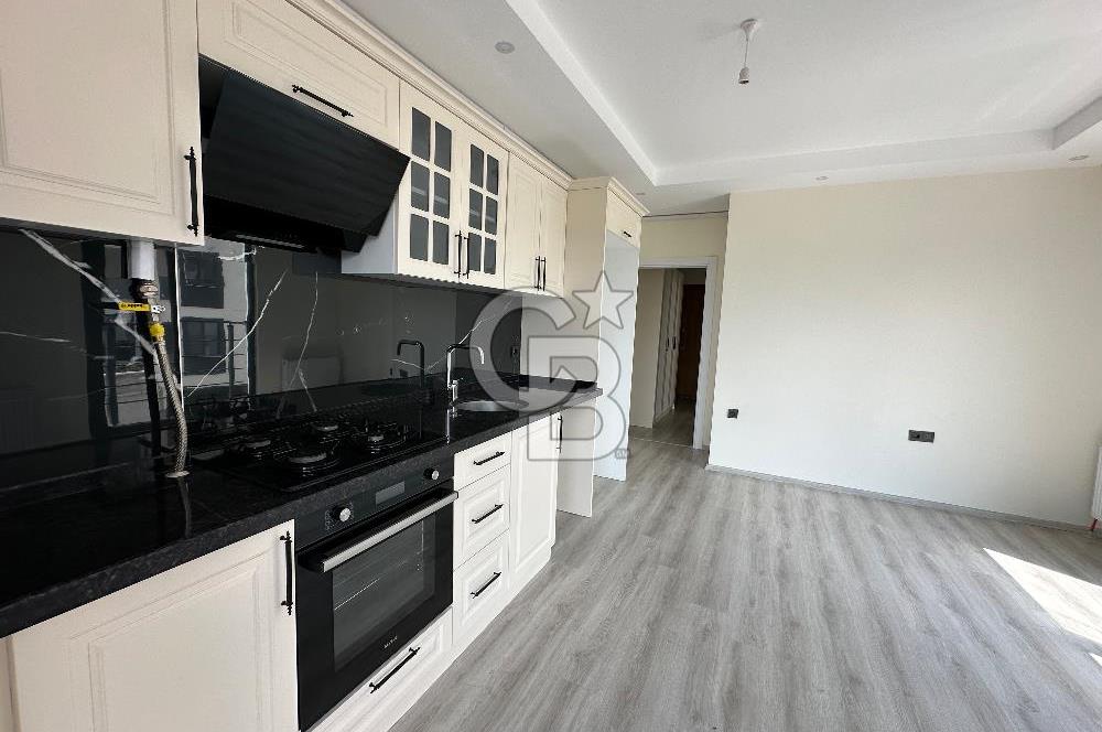 ÇANAKKALE HAMİDİYE MAH. ÇİFT BALKONLU YENİ BİNADA KİRALIK 1+1