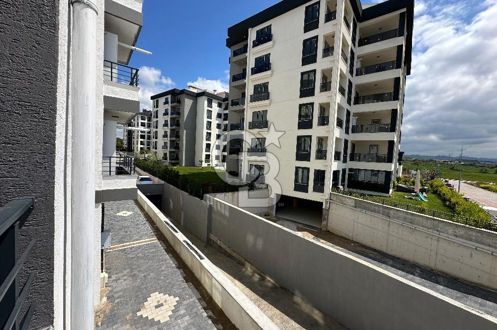 ÇANAKKALE HAMİDİYE MAH. ÇİFT BALKONLU YENİ BİNADA KİRALIK 1+1