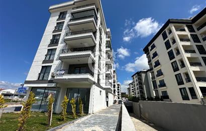 ÇANAKKALE HAMİDİYE MAH. ÇİFT BALKONLU YENİ BİNADA KİRALIK 1+1