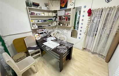 İZMİT İNÖNÜ CADDESİ OĞUZ İŞ MERKEZİN'NDE SATILIK DÜKKAN