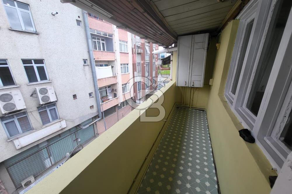 Kağıthane Gürsel'de Kiralık 1+1 Balkonlu Daire