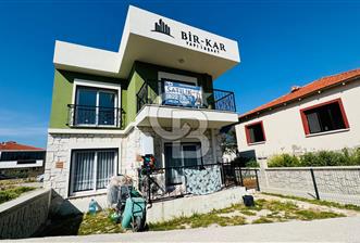 Foça Hacıveli Mah. Teraslı Satılık 2+1 Daire - 1 - 345698