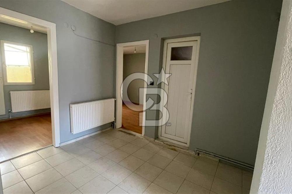 GÜMÜŞPALA OTOBÜS DURAĞI VE  ANA CADDE YAKINI KİRALIK 3+1 DAİRE