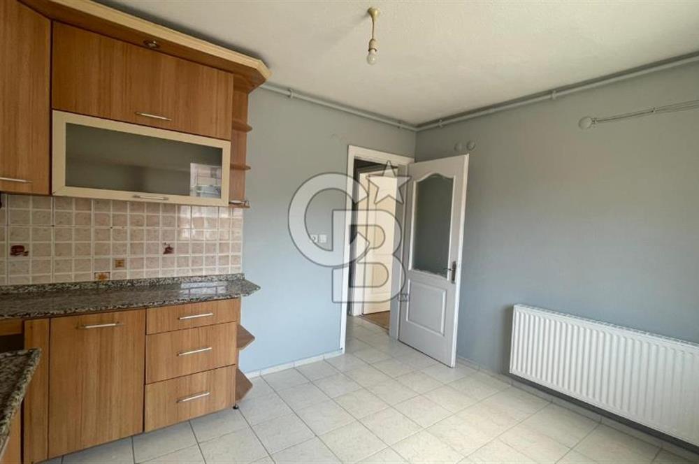 GÜMÜŞPALA OTOBÜS DURAĞI VE  ANA CADDE YAKINI KİRALIK 3+1 DAİRE