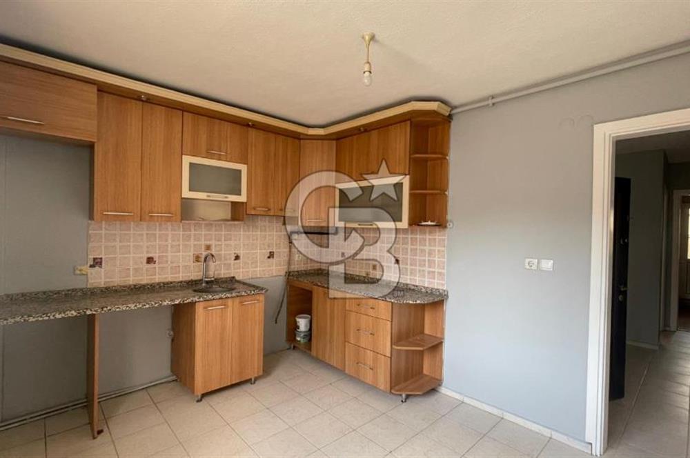 GÜMÜŞPALA OTOBÜS DURAĞI VE  ANA CADDE YAKINI KİRALIK 3+1 DAİRE