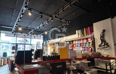 Yaşamkent Akıncı Kule’de Hazır Kurulu Devren Kiralık İş Yeri