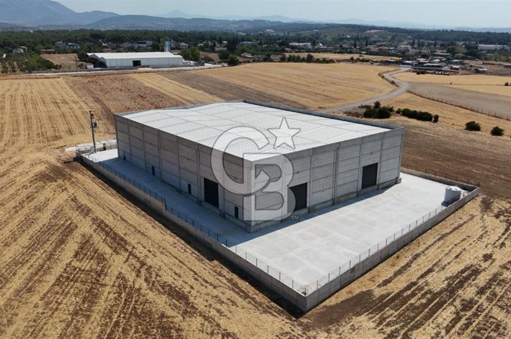İzmir Menderes Oğlananası Kiralık 2500 m2 Depo Havalimanı Yakını