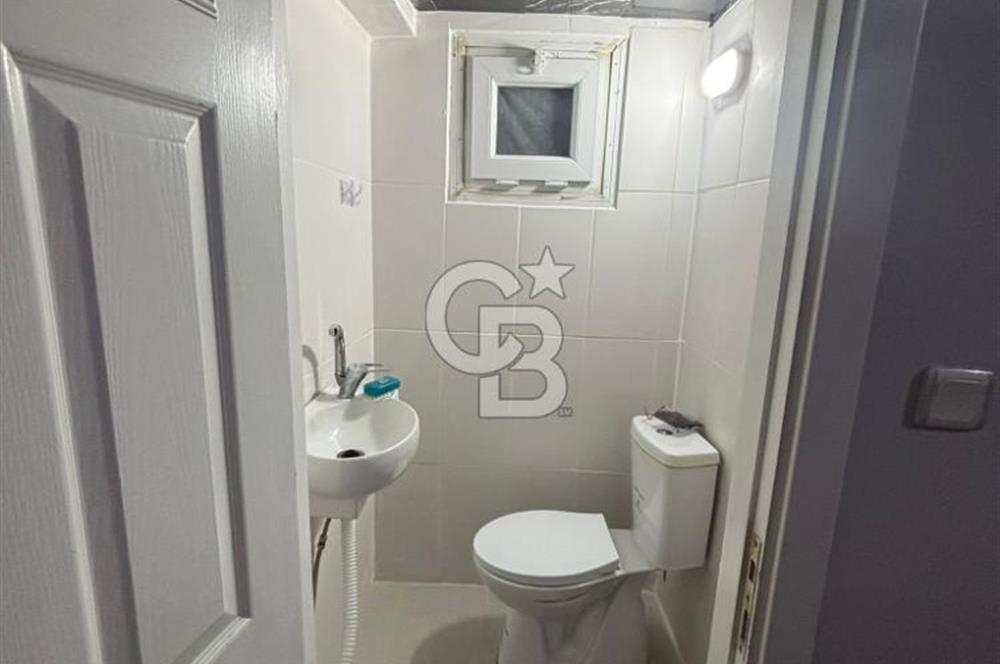 İzmir Karabağlar Gülyaka'da Satılık 3+1 Geniş Daire