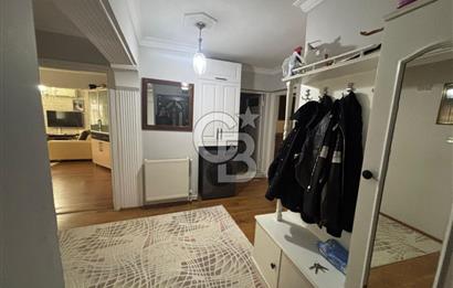 İzmir Karabağlar Gülyaka'da Satılık 3+1 Geniş Daire