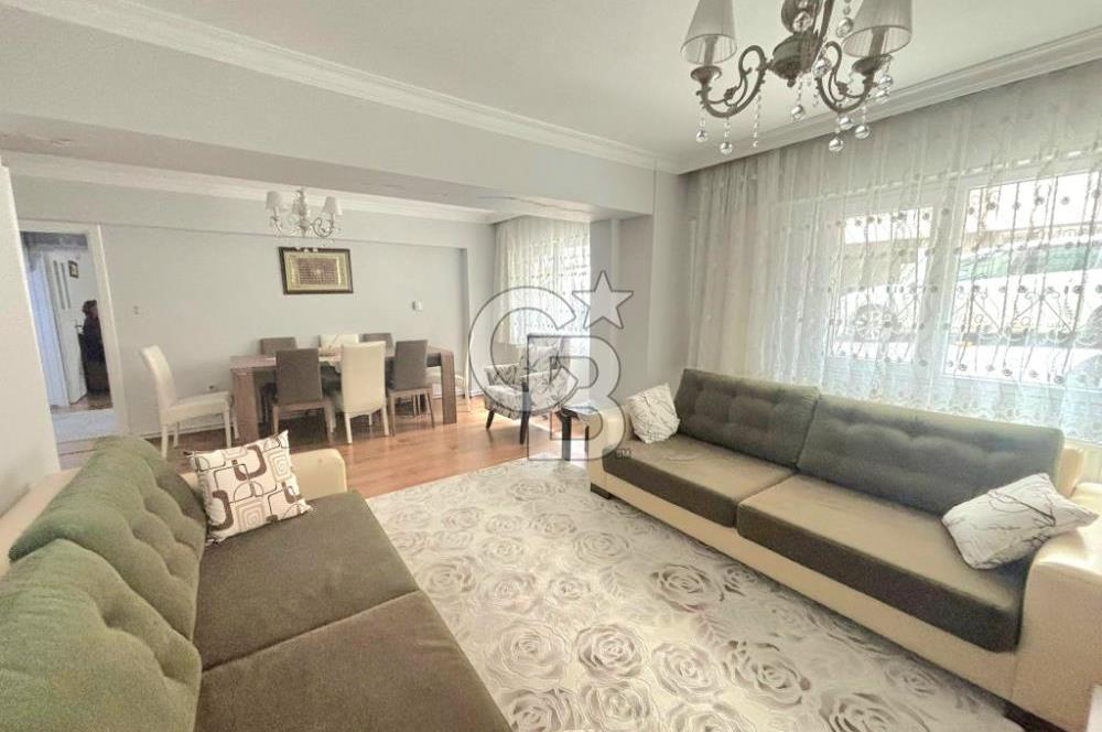 İzmir Karabağlar Gülyaka'da Satılık 3+1 Geniş Daire