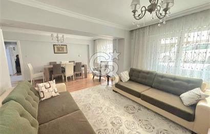 İzmir Karabağlar Gülyaka'da Satılık 3+1 Geniş Daire