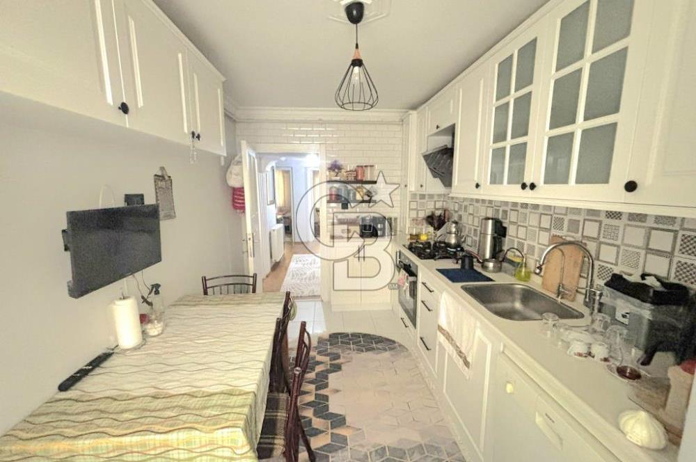 İzmir Karabağlar Gülyaka'da Satılık 3+1 Geniş Daire