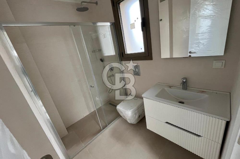 GÜMÜŞLÜK MERKEZDE MÜSTAKİL EŞYASIZ 3+1 KİRALIK VİLLA