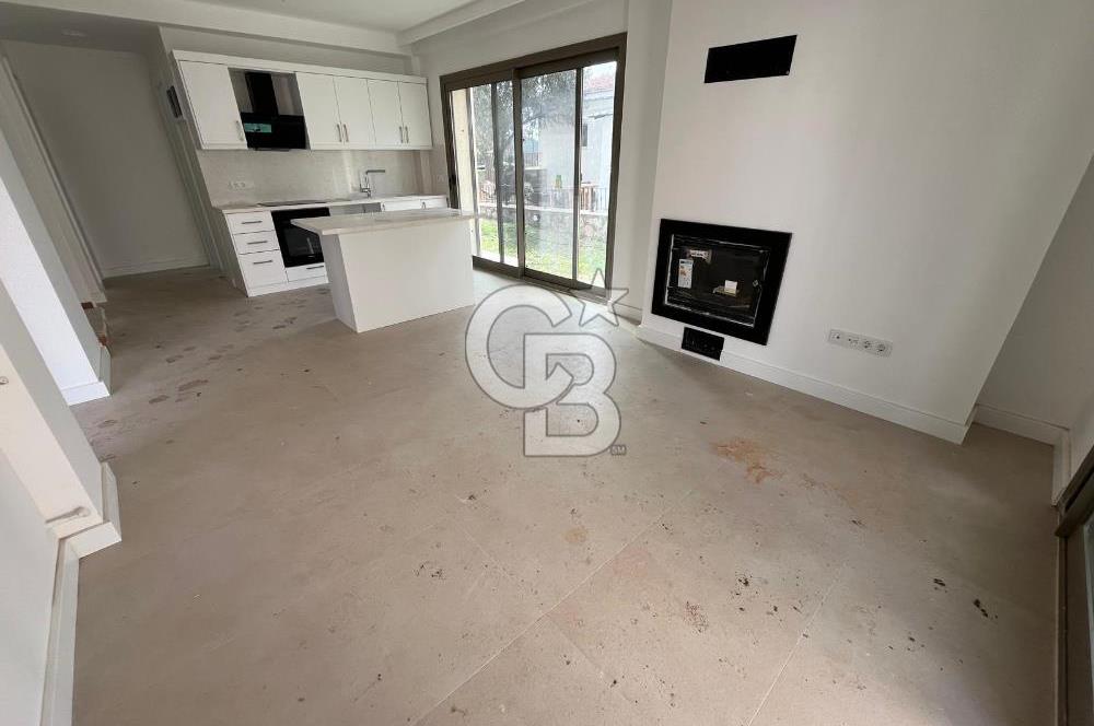 GÜMÜŞLÜK MERKEZDE MÜSTAKİL EŞYASIZ 3+1 KİRALIK VİLLA