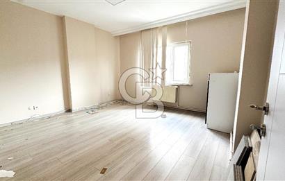 MALTEPE METRO DURAĞI VE E5'E ÇOK YAKIN KİRALIK BÜRO-OFİS