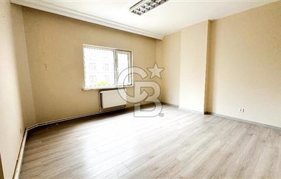 MALTEPE METRO DURAĞI VE E5'E ÇOK YAKIN KİRALIK BÜRO-OFİS