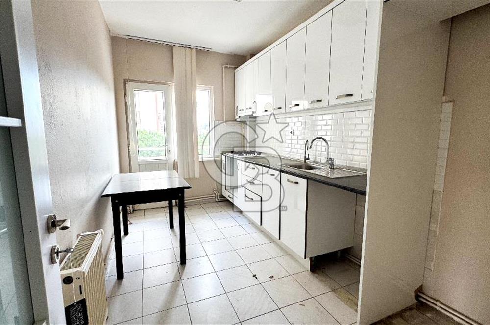 MALTEPE METRO DURAĞI VE E5'E ÇOK YAKIN KİRALIK BÜRO-OFİS