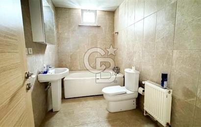 MALTEPE METRO DURAĞI VE E5'E ÇOK YAKIN KİRALIK BÜRO-OFİS