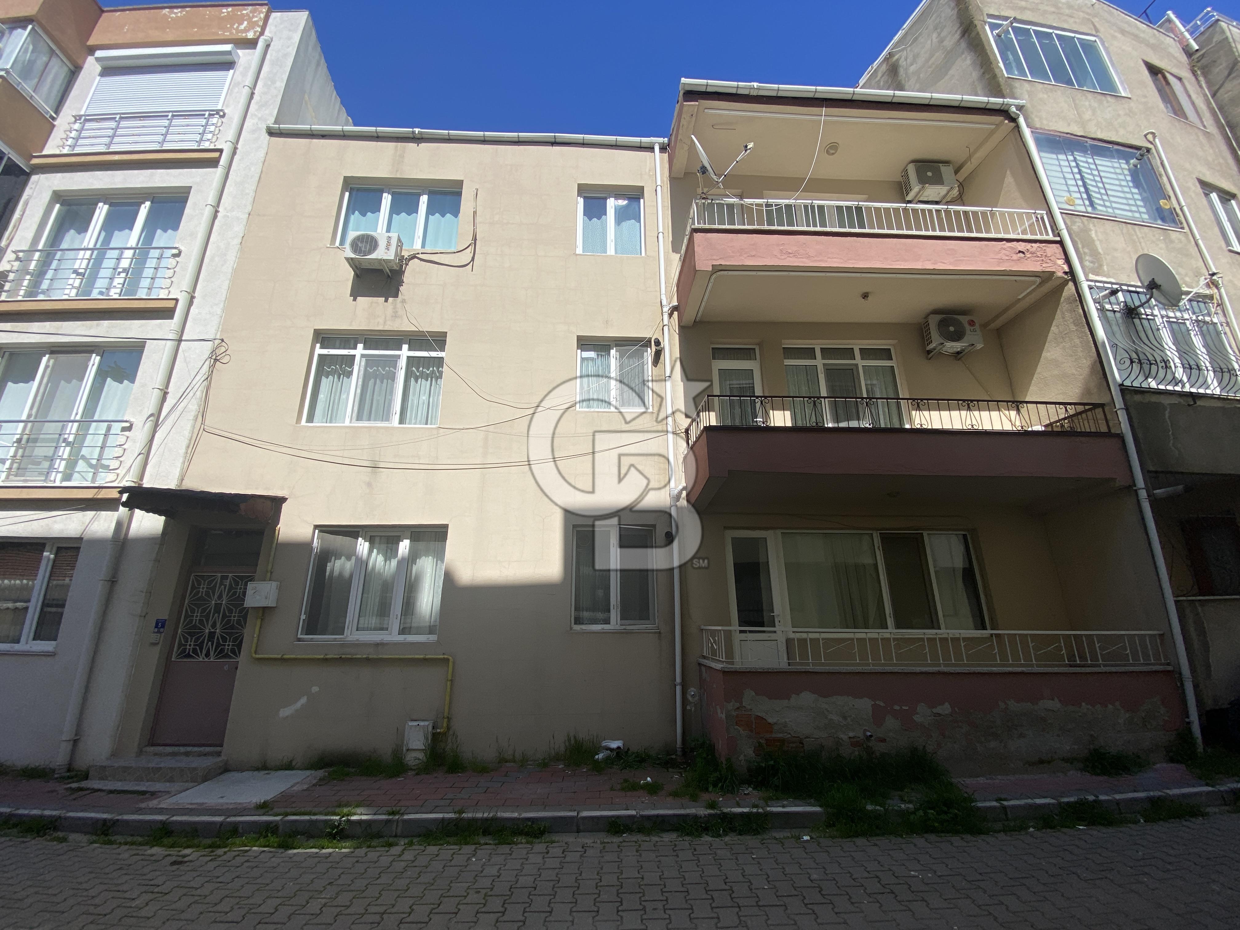 ÇANAKKALE MERKEZDE İSMETPAŞA MAHALLESİ SATILIK 3+1 FERAH DAİRE