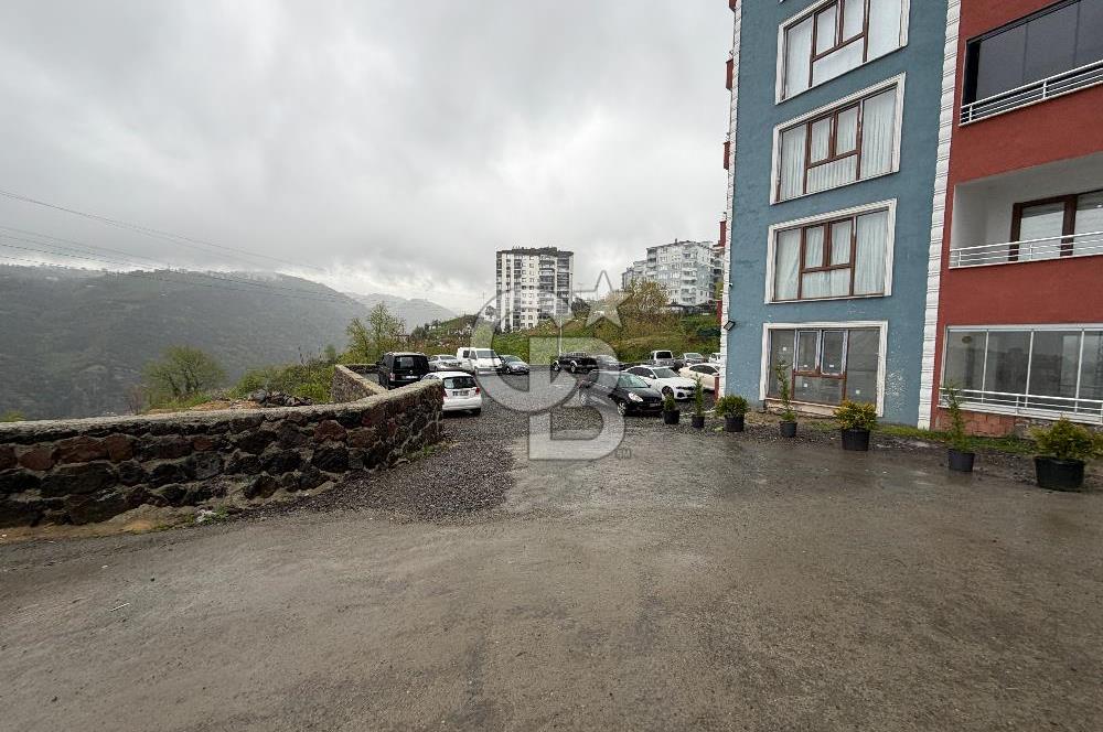 ÇUKURÇAYIR ÖZKAYMALI'DA SİTE İÇİNDE 1+1 KİRALIK GİRİŞ KAT DAİRE