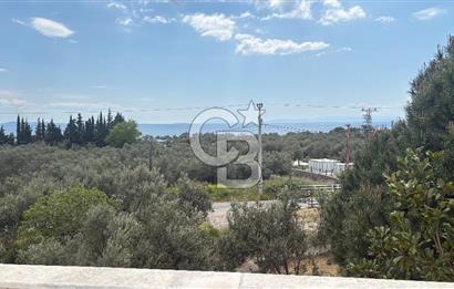 ÇANAKKALE AYVACIK AHMETÇE'DE DENİZ MANZARALI SATILIK VİLLA