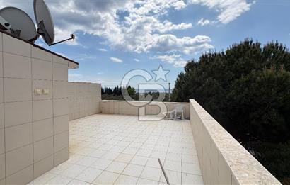 ÇANAKKALE AYVACIK AHMETÇE'DE DENİZ MANZARALI SATILIK VİLLA