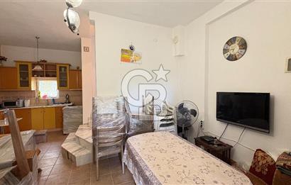 ÇANAKKALE AYVACIK AHMETÇE'DE DENİZ MANZARALI SATILIK VİLLA