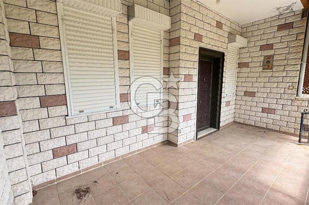 ÇANAKKALE AYVACIK AHMETÇE'DE DENİZ MANZARALI SATILIK VİLLA