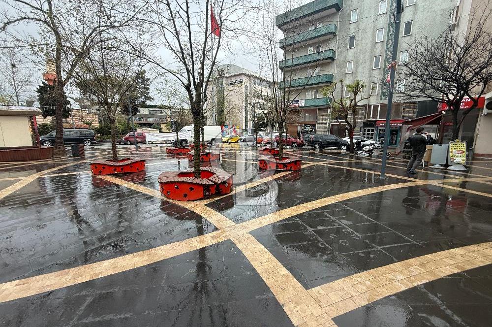 Gokturk meydanda kiralık dükkan 