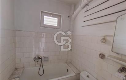 NECATİBEY CADDESİ ÜZERİNDE DAİRE/ OFİS ASANSÖRLÜ SATILIK