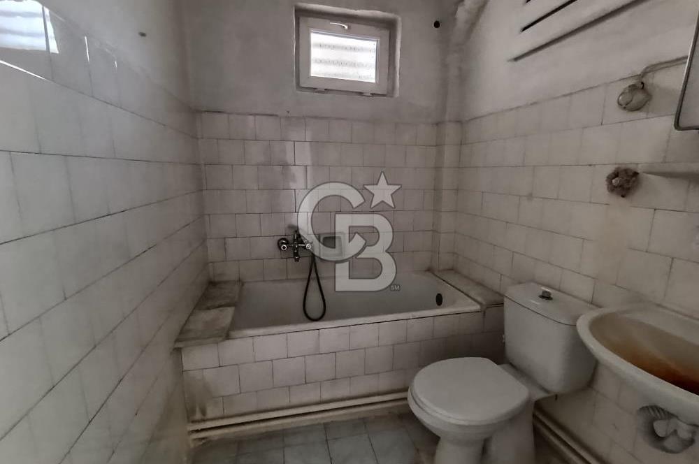 NECATİBEY CADDESİ ÜZERİNDE DAİRE/ OFİS ASANSÖRLÜ SATILIK