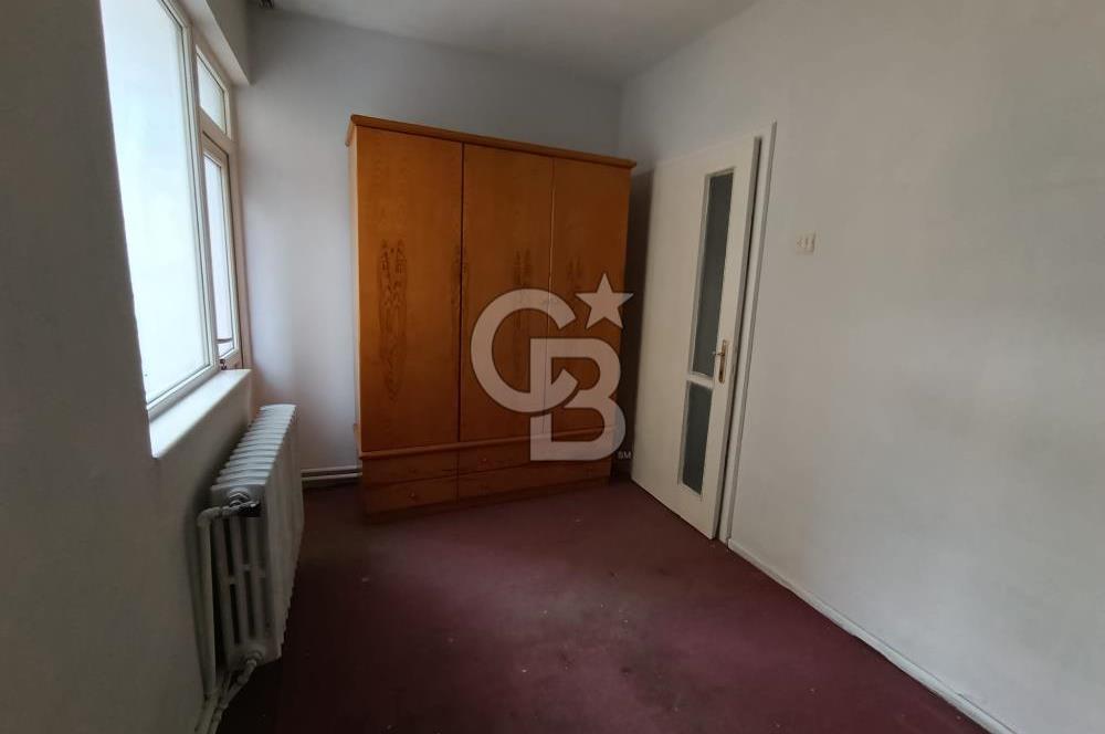 NECATİBEY CADDESİ ÜZERİNDE DAİRE/ OFİS ASANSÖRLÜ SATILIK