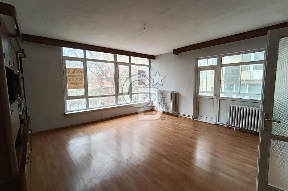 NECATİBEY CADDESİ ÜZERİNDE DAİRE/ OFİS ASANSÖRLÜ SATILIK