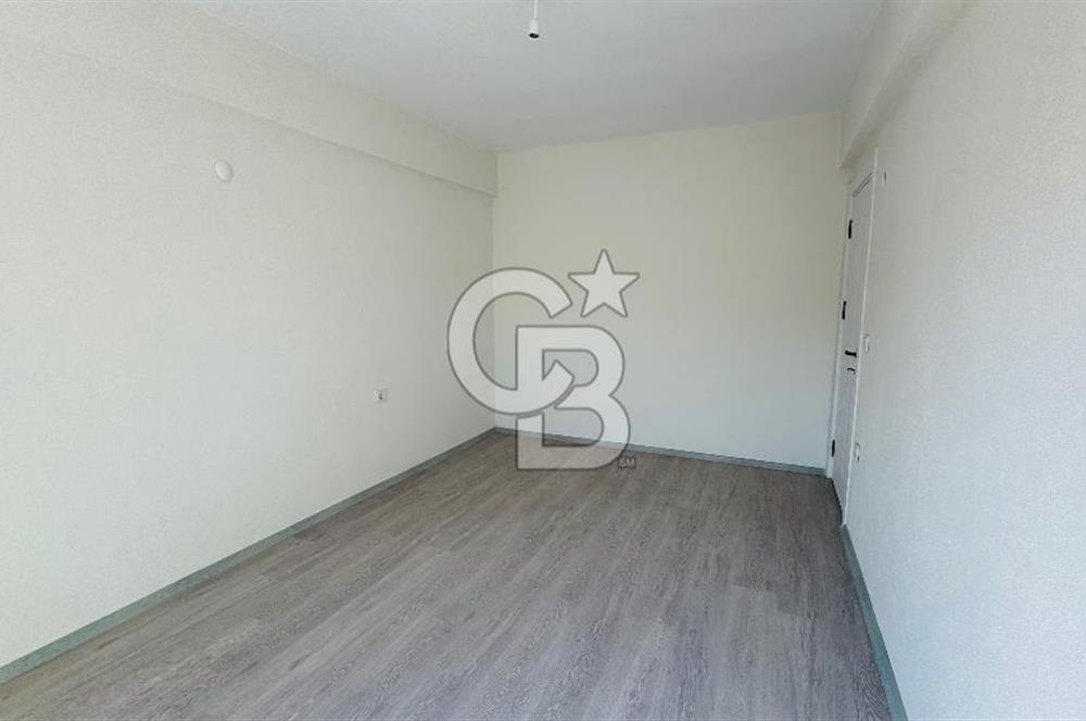 Foça Hacıveli Mah. Teraslı Satılık 2+1 Daire