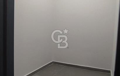 MEYDAN PARK'TA ARA KAT, DEPOLU, KİLERLİ 4+1 SATILIK DAİRE