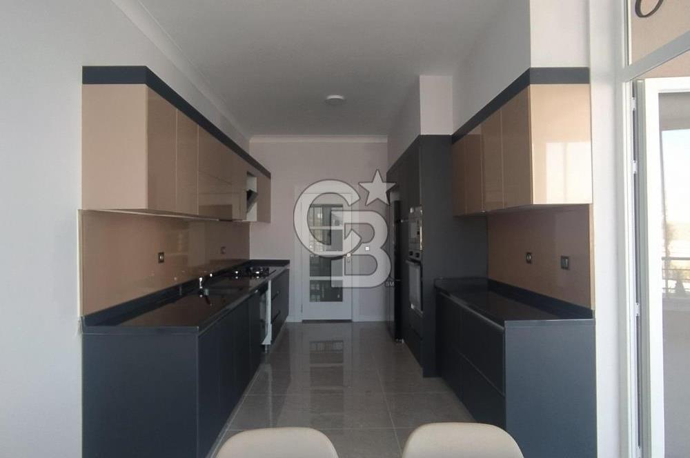 MEYDAN PARK'TA ARA KAT, DEPOLU, KİLERLİ 4+1 SATILIK DAİRE