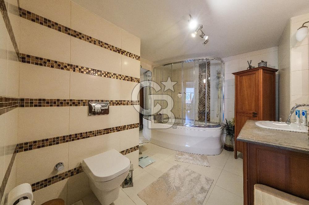 Fırsat Yeni Ulus Sitesi 5+2 Bahçe Dubleks Kiralık Daire