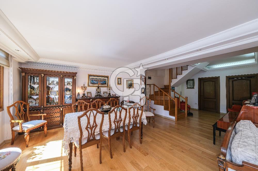 Fırsat Yeni Ulus Sitesi 5+2 Bahçe Dubleks Kiralık Daire